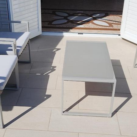 נובי ווינודולסקי Apartments Suzana מראה חיצוני תמונה